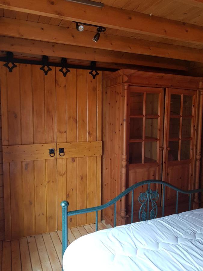 Romantisch Huisje Nabij Het Strand Met Uitzicht Op De Tulpenvelden Julianadorp Exterior foto